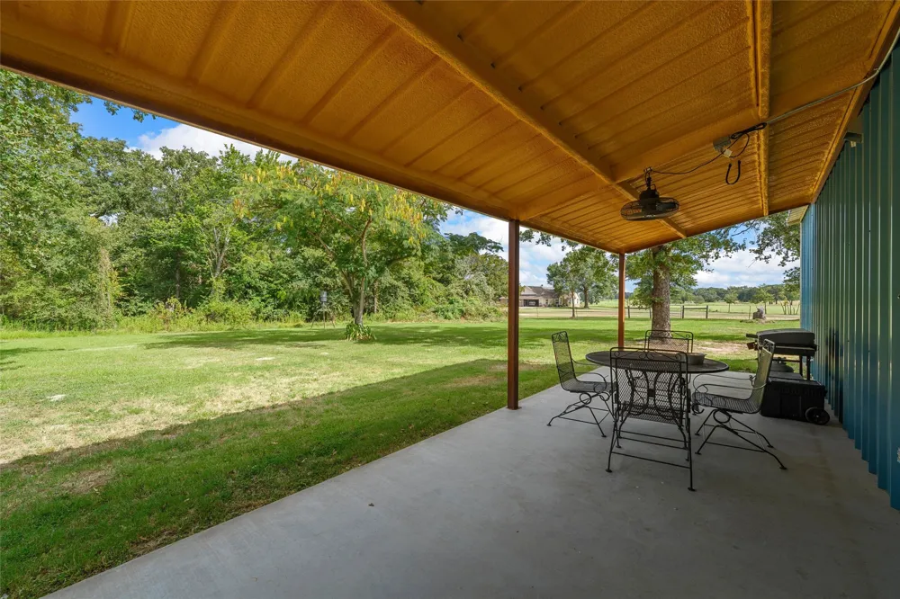 145 Private Road 944 Fairfield, TX 75840