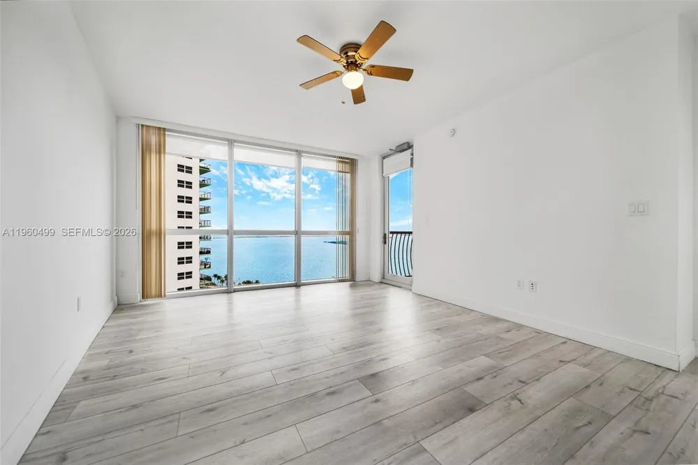1750 Bayshore Dr #2001 Miami, FL 33132