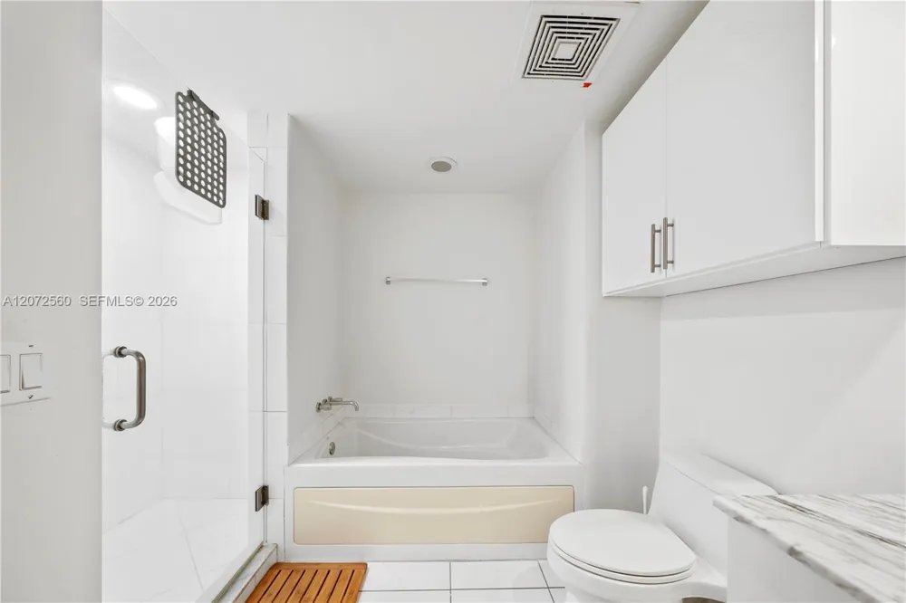 55 SE 6th St #1708 Miami, FL 33131