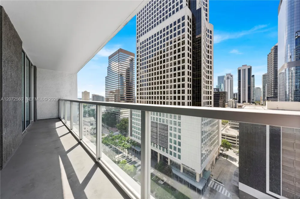 55 SE 6th St #1708 Miami, FL 33131