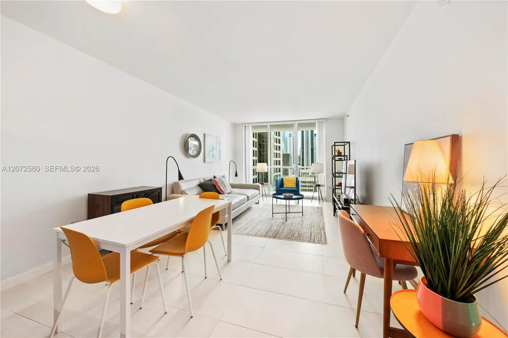 55 SE 6th St #1708 Miami, FL 33131