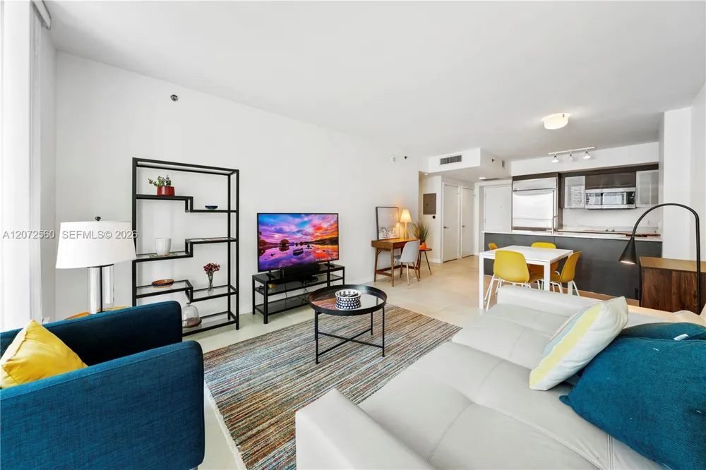 55 SE 6th St #1708 Miami, FL 33131