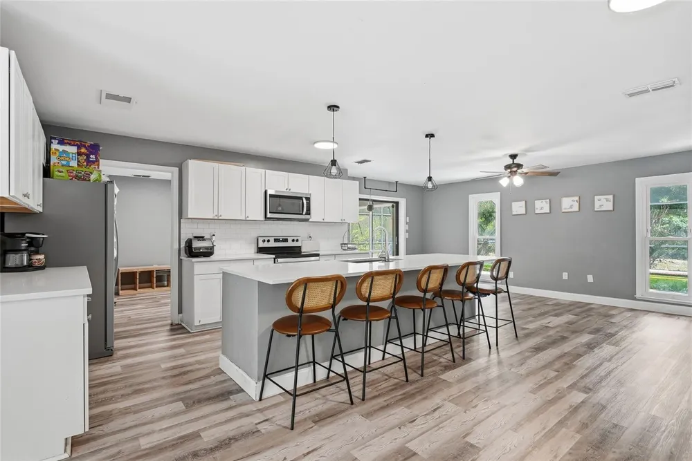 2112 MEADOW LARK ROAD Spring Hill, FL 34608