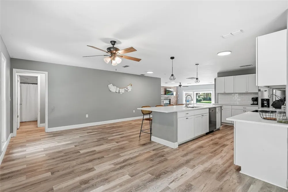 2112 MEADOW LARK ROAD Spring Hill, FL 34608