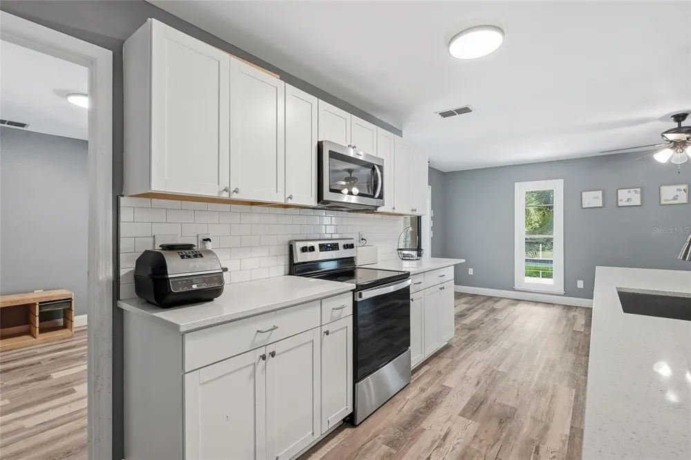 2112 MEADOW LARK ROAD Spring Hill, FL 34608