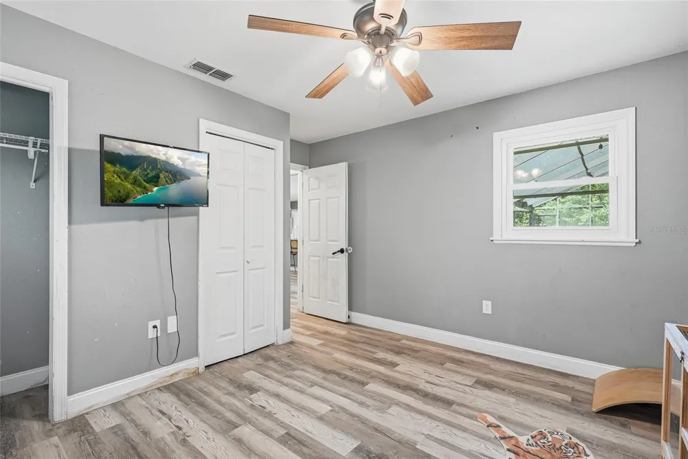 2112 MEADOW LARK ROAD Spring Hill, FL 34608