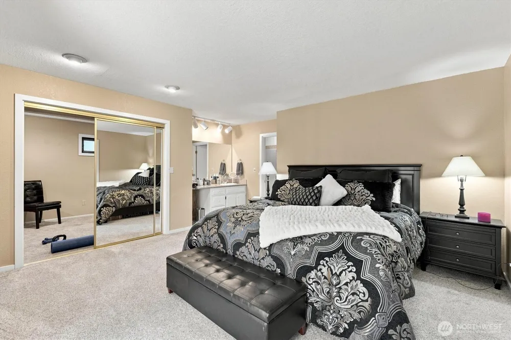2461 Park Hill Drive Longview, WA 98632