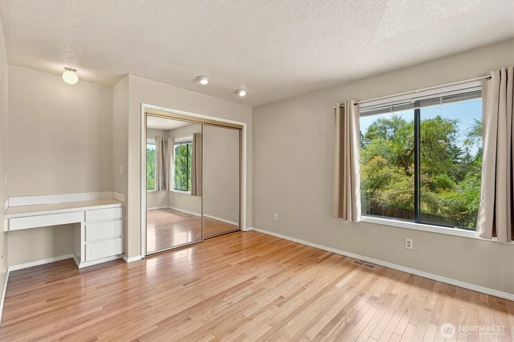 2461 Park Hill Drive Longview, WA 98632