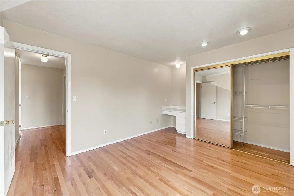 2461 Park Hill Drive Longview, WA 98632