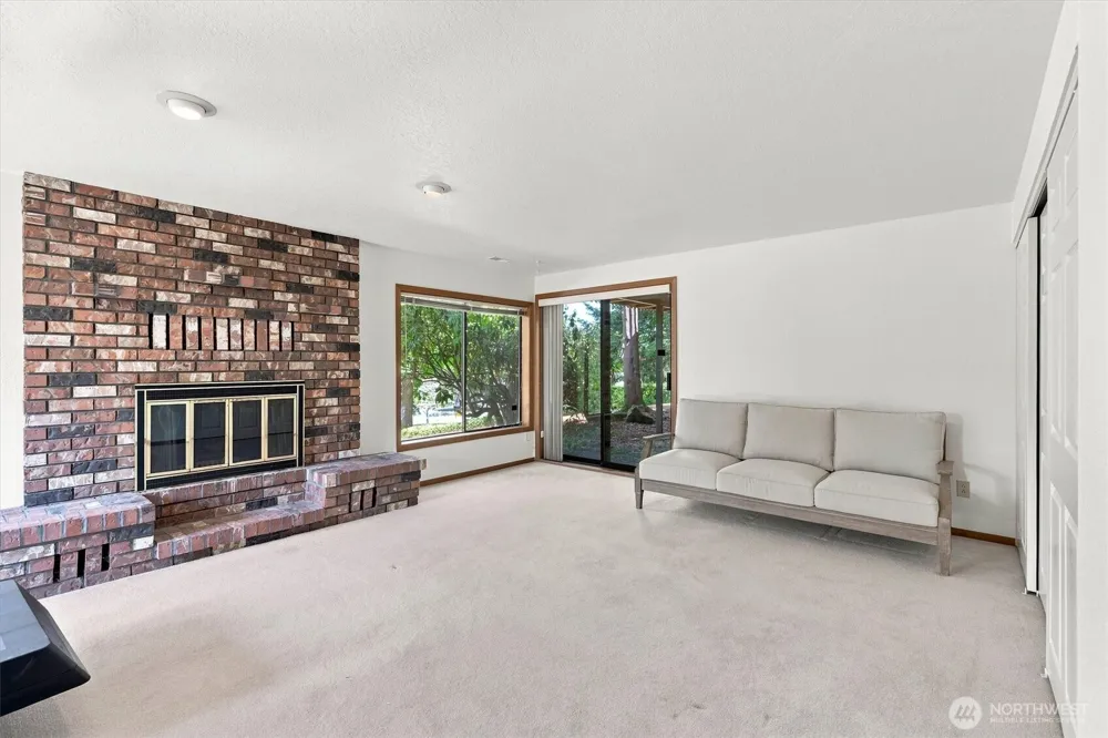 2461 Park Hill Drive Longview, WA 98632