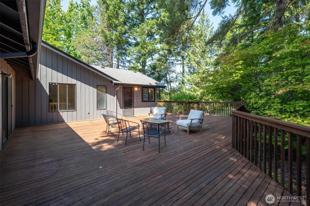 2461 Park Hill Drive Longview, WA 98632