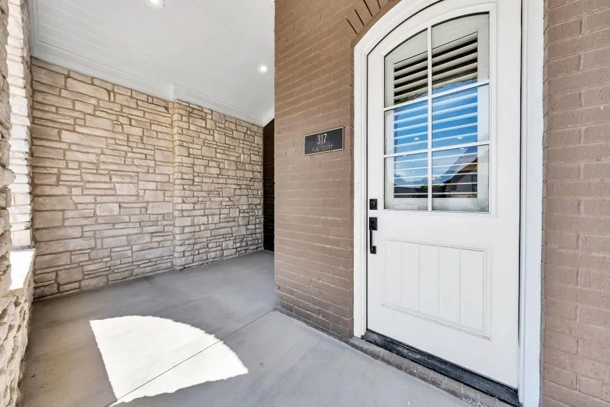 317 Flag Court Gallatin, TN 37066