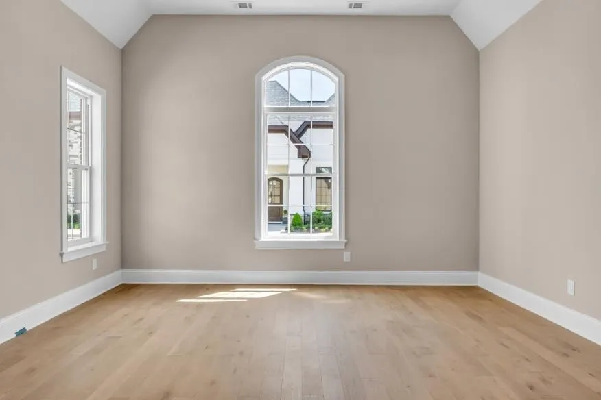 317 Flag Court Gallatin, TN 37066