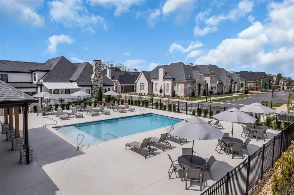 317 Flag Court Gallatin, TN 37066