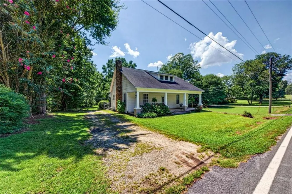174 Sanford Drive Nicholson, GA 30565
