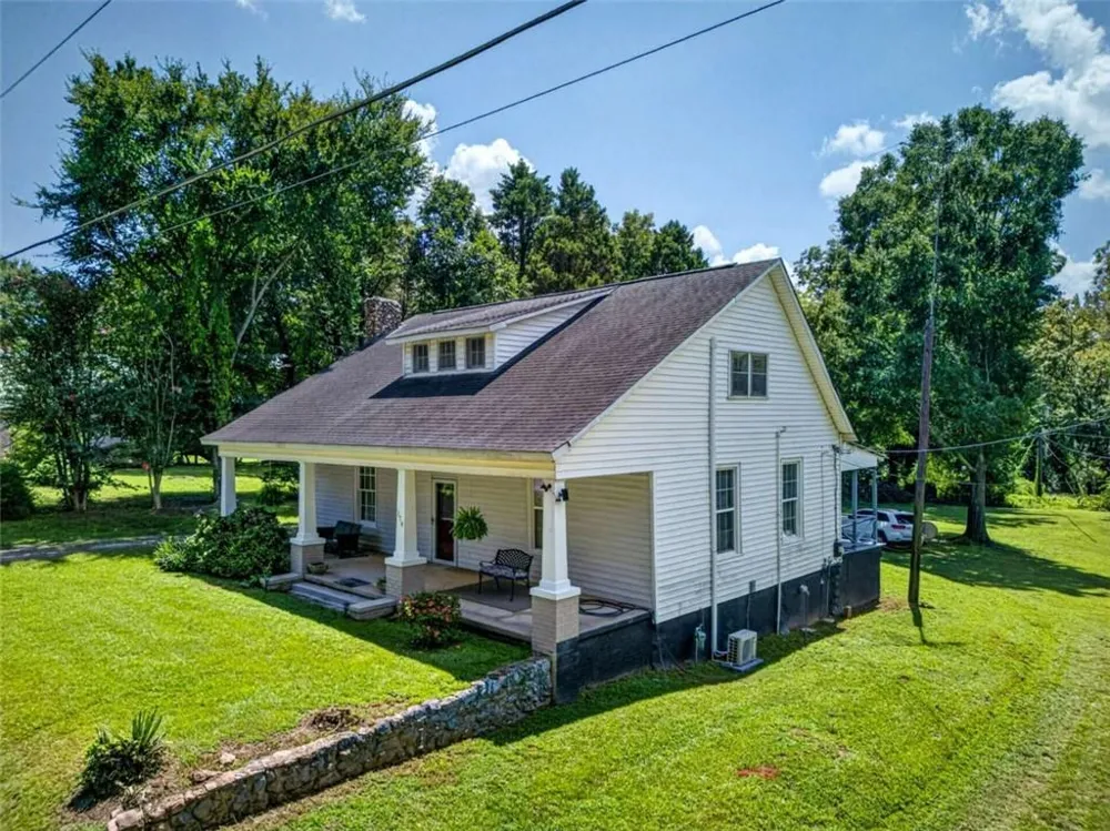 174 Sanford Drive Nicholson, GA 30565