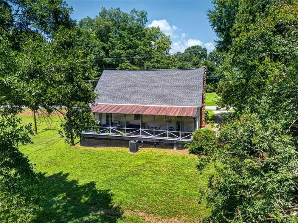 174 Sanford Drive Nicholson, GA 30565