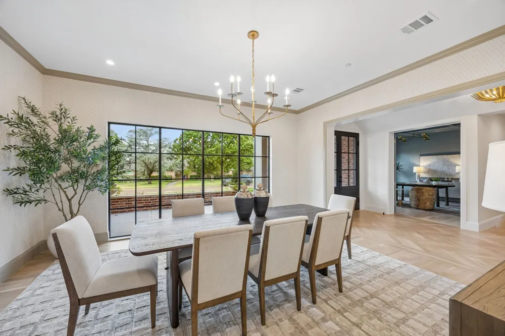 10148 Hedgeway Drive Dallas, TX 75229