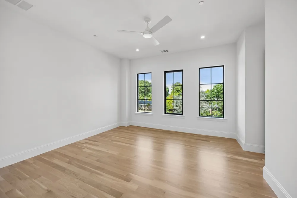 10148 Hedgeway Drive Dallas, TX 75229