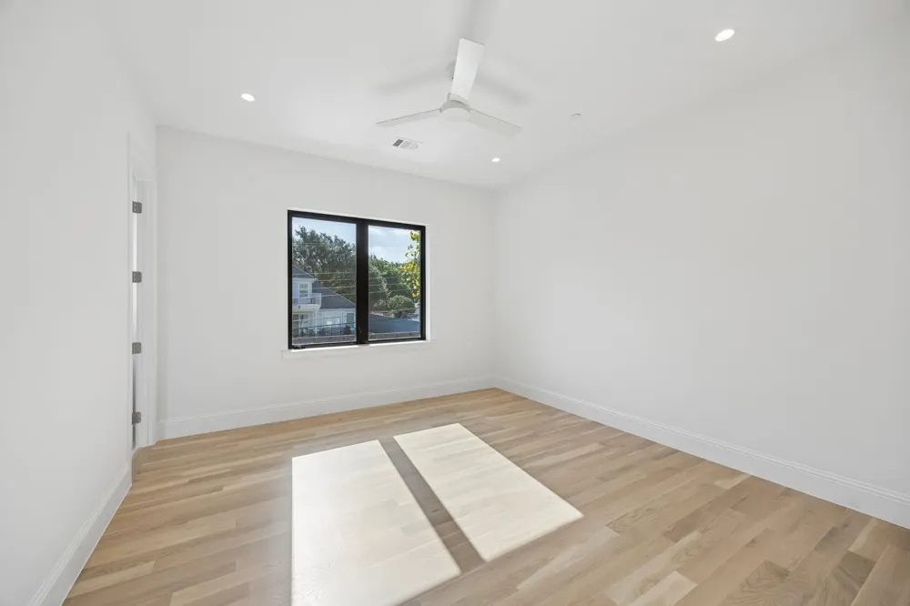 10148 Hedgeway Drive Dallas, TX 75229