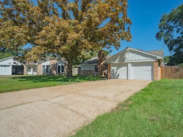 7903 Waxleaf Drive Humble, TX 77338