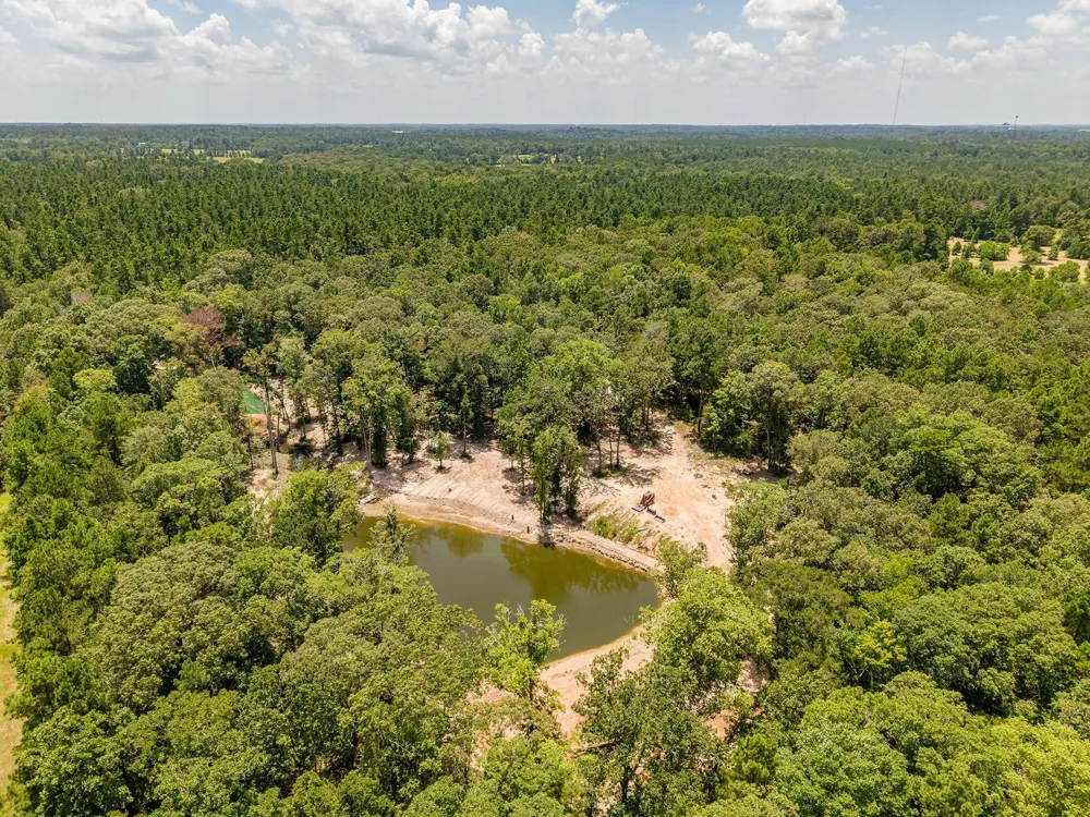 1647 Whitehead Lufkin, TX 75901