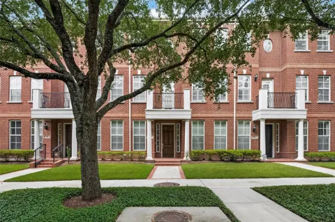 15 Islewood Boulevard