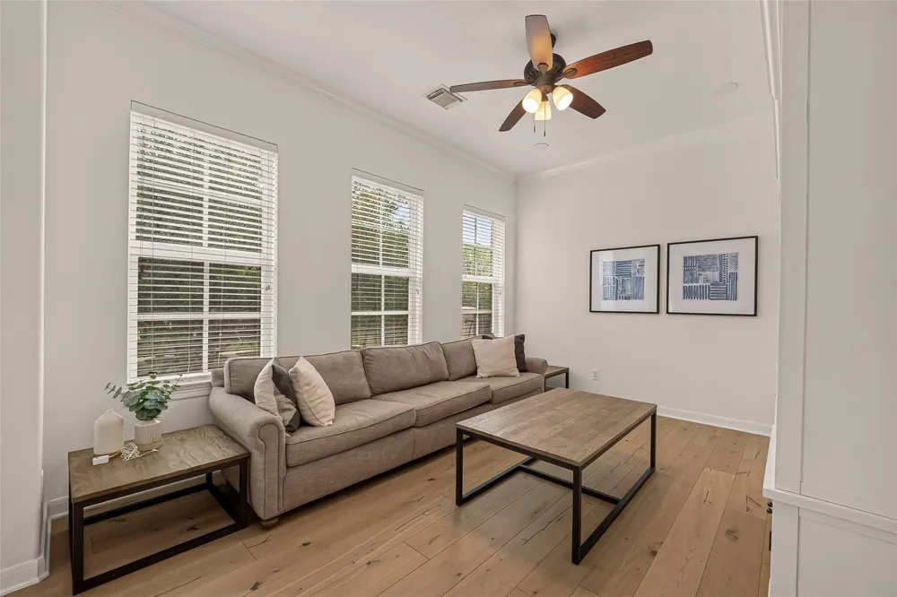 15 Islewood Boulevard The Woodlands, TX 77380