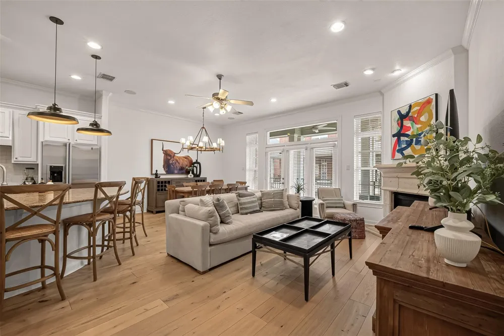 15 Islewood Boulevard The Woodlands, TX 77380