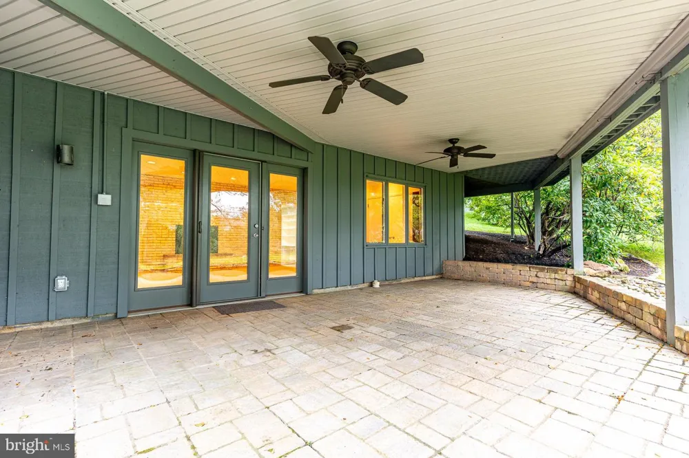 36 SOUTHRIDGE DRIVE Kennett Square, PA 19348