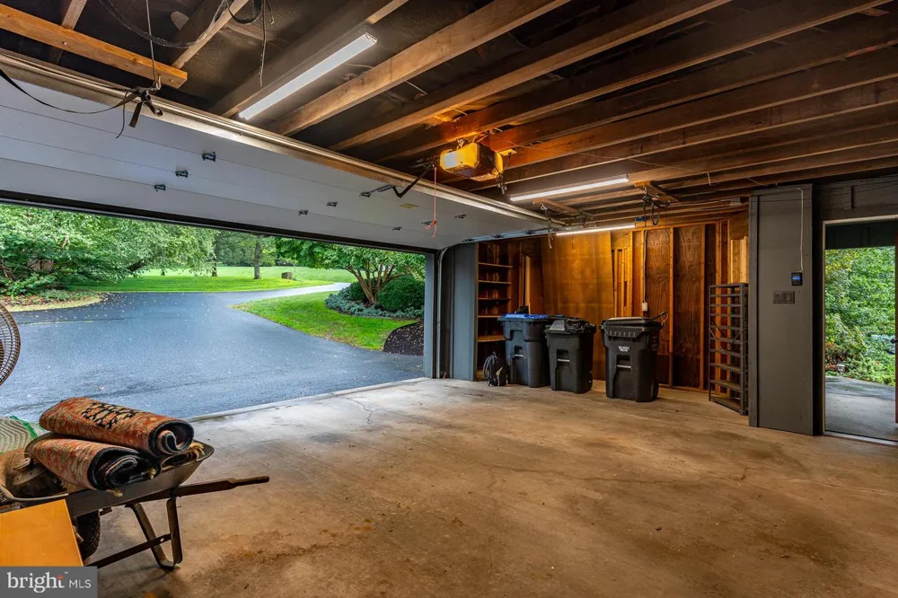 36 SOUTHRIDGE DRIVE Kennett Square, PA 19348