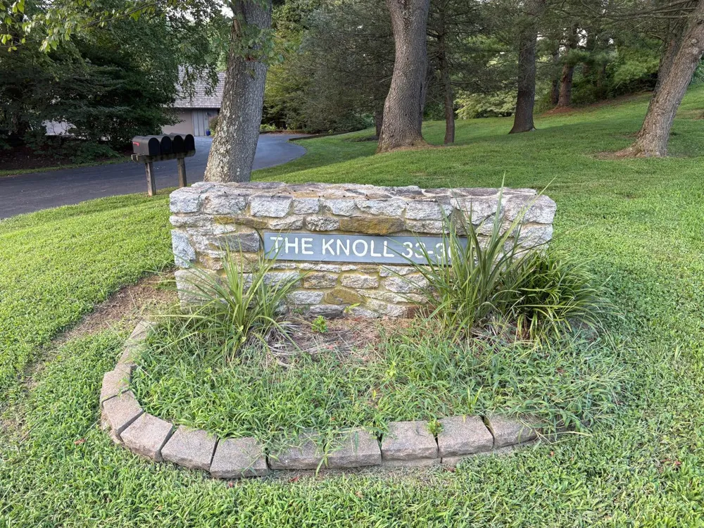 36 SOUTHRIDGE DRIVE Kennett Square, PA 19348