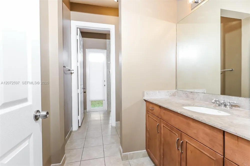 8636 Cobblestone Point Cir Boynton Beach, FL 33472