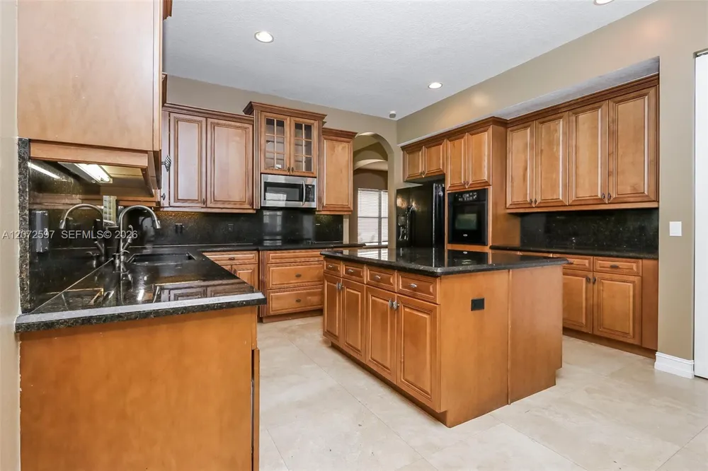8636 Cobblestone Point Cir Boynton Beach, FL 33472