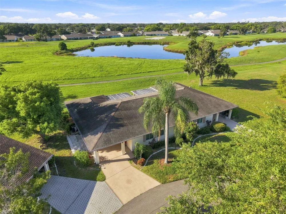 2118 HARLESTON PLACE #212 Sun City Center, FL 33573