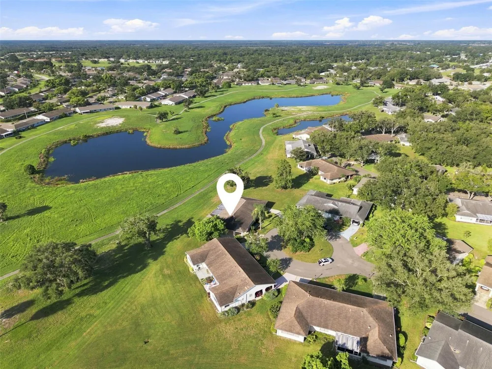 2118 HARLESTON PLACE #212 Sun City Center, FL 33573