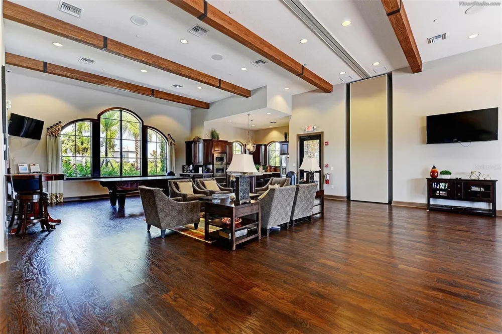 8737 BELLUSSI DRIVE Sarasota, FL 34238
