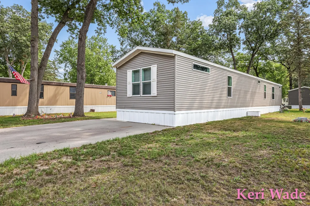 2372 Elm Street Cedar Creek Township, MI 49457