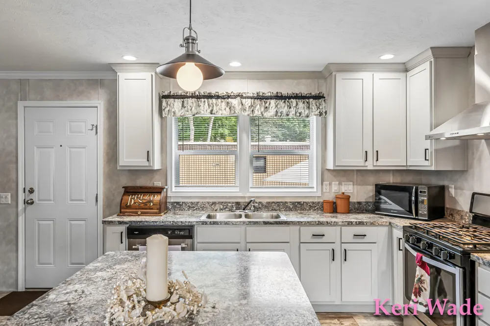 2372 Elm Street Cedar Creek Township, MI 49457