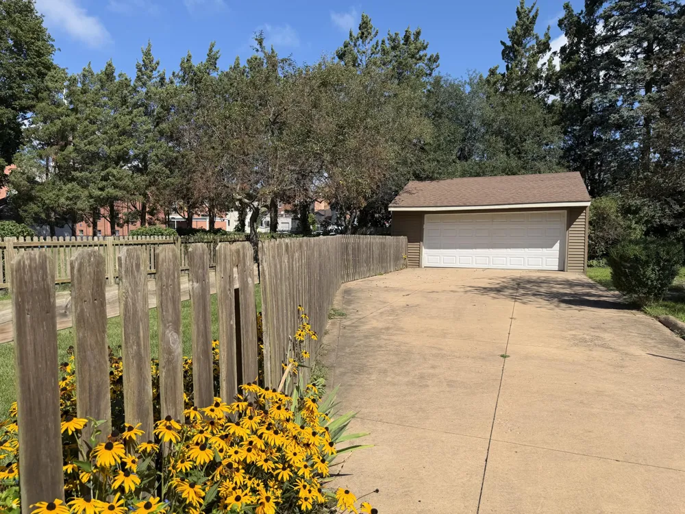 120 W Hanover Street Marshall City, MI 49068