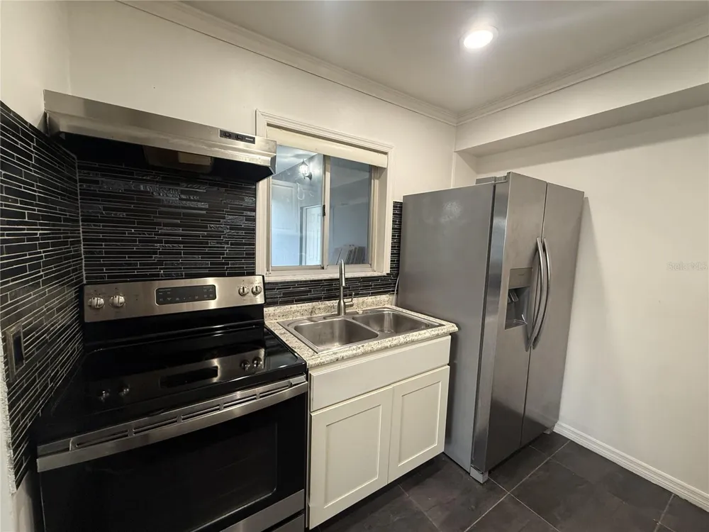 5171 98TH AVENUE Pinellas Park, FL 33782