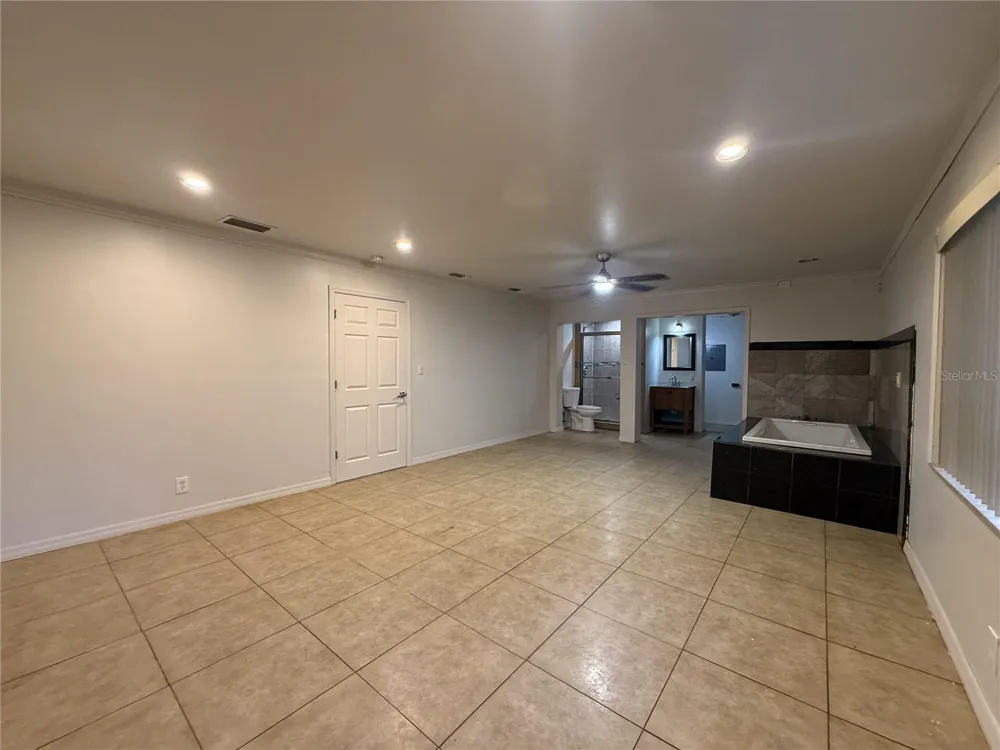 5171 98TH AVENUE Pinellas Park, FL 33782