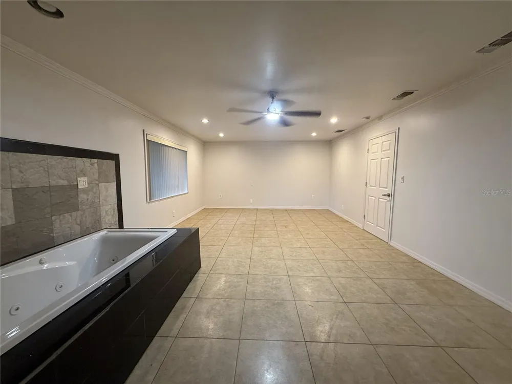 5171 98TH AVENUE Pinellas Park, FL 33782