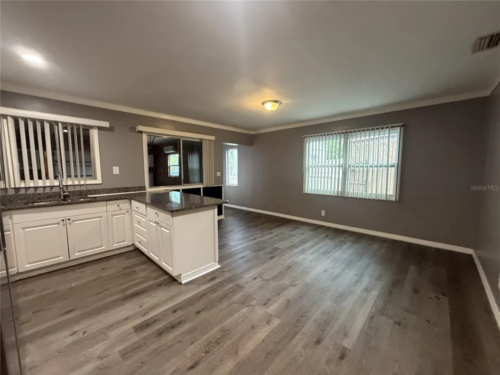 5171 98TH AVENUE Pinellas Park, FL 33782