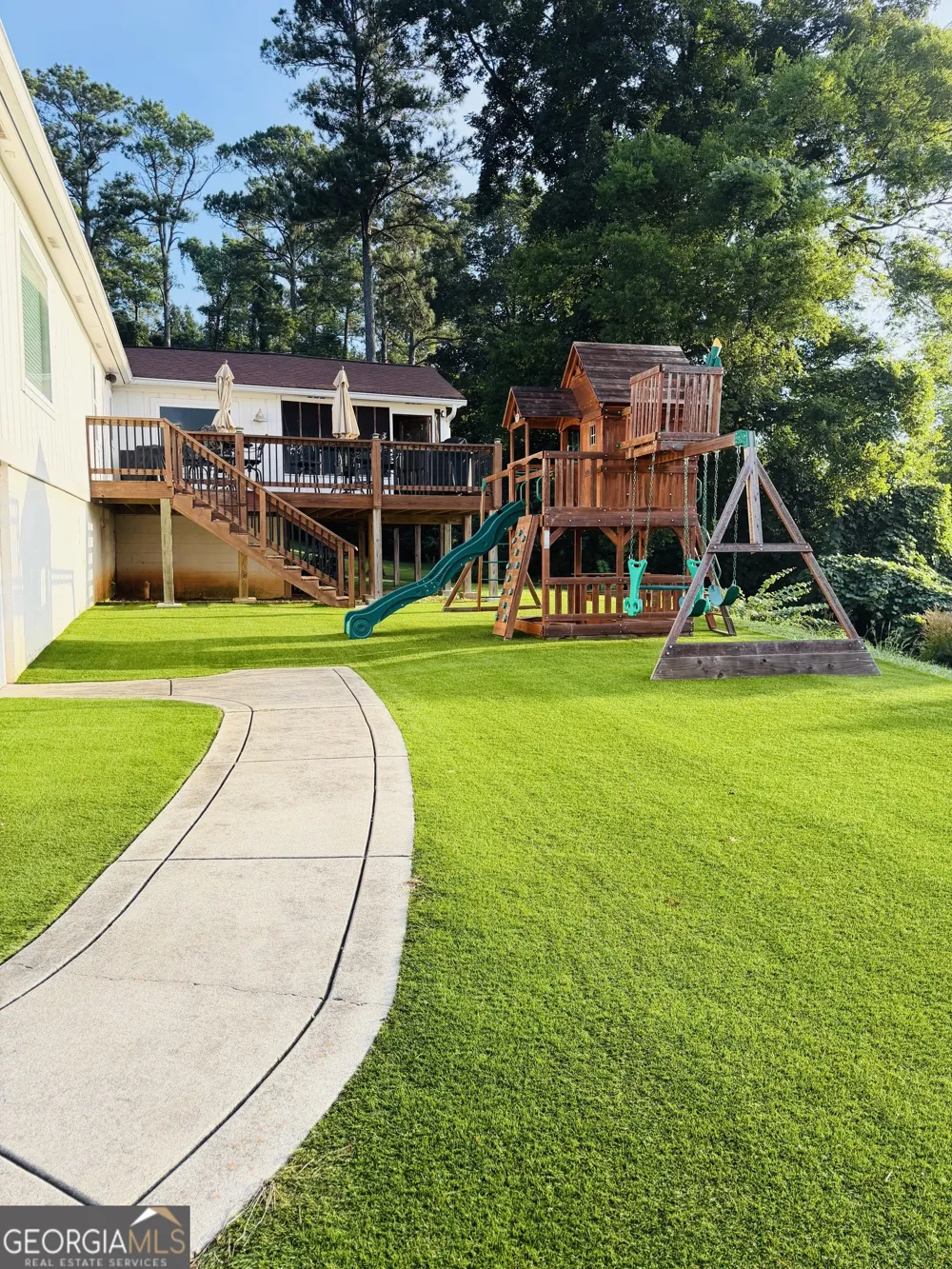 120 Victory DR Calhoun, GA 30701
