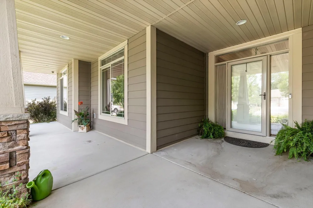 1749 Charleston Lane Waconia, MN 55387