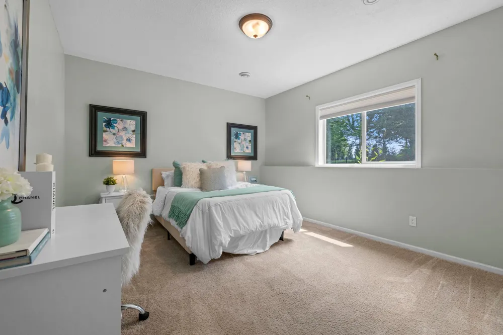 1749 Charleston Lane Waconia, MN 55387