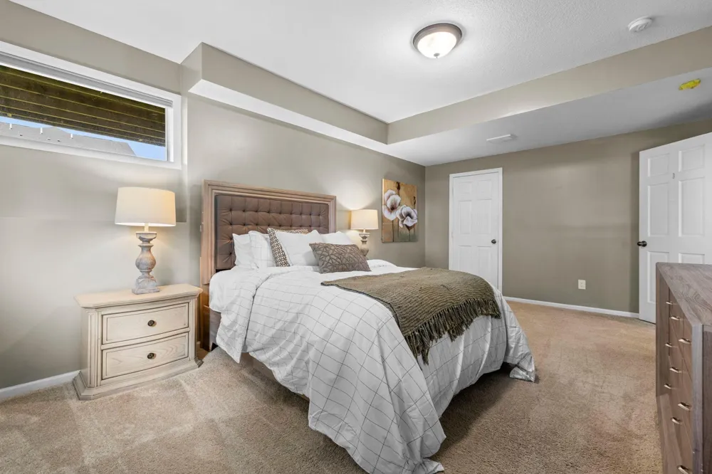 1749 Charleston Lane Waconia, MN 55387