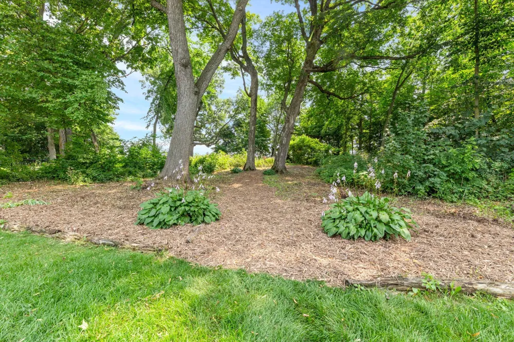 1749 Charleston Lane Waconia, MN 55387