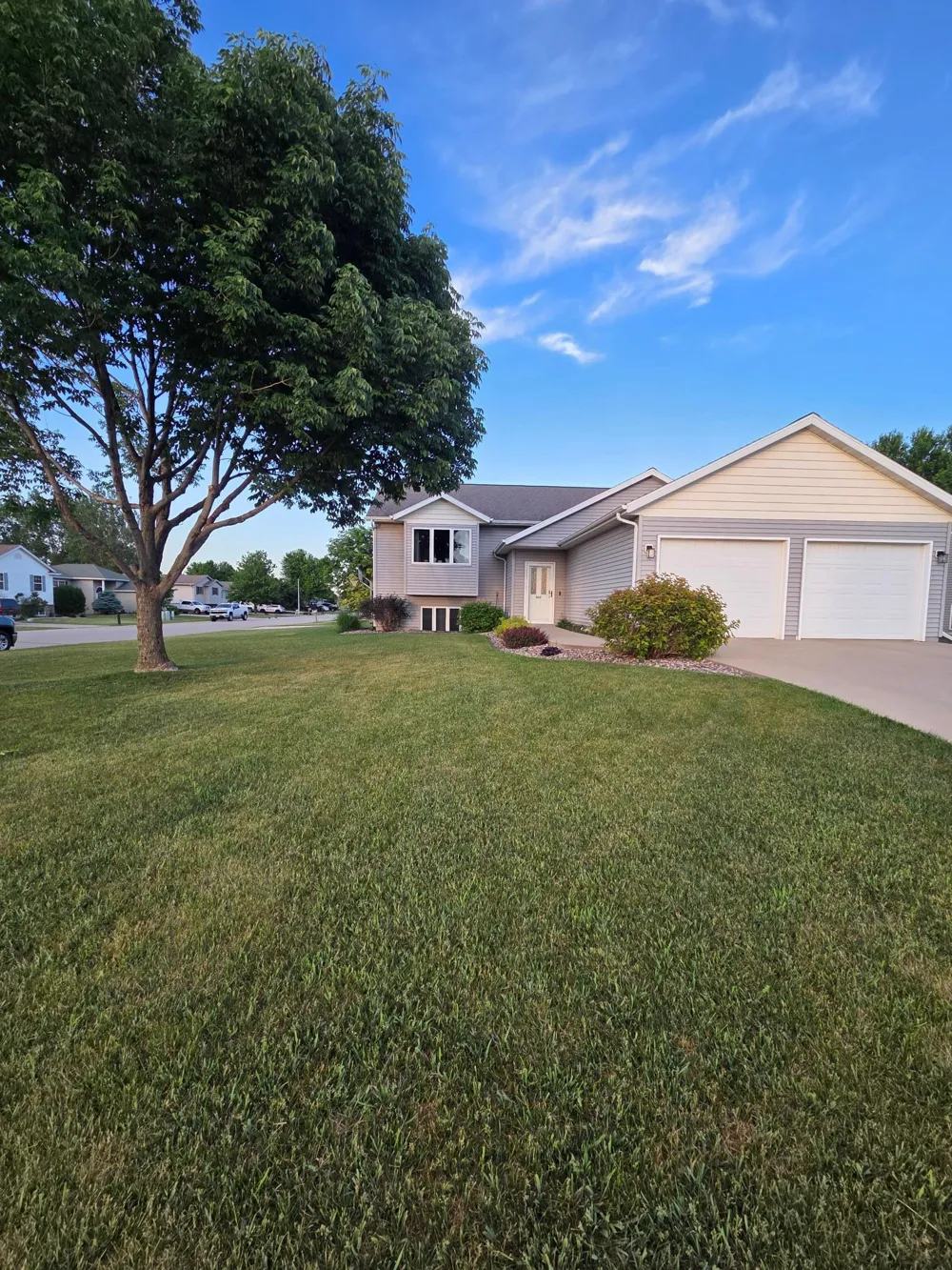 902 Nancy Court SW Eyota, MN 55934